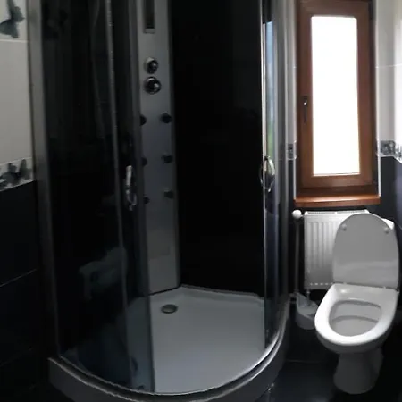 Lodge Emiliya Tatariv